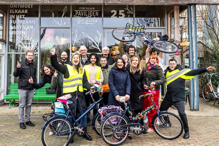 Het team van 'bouw een fiets'